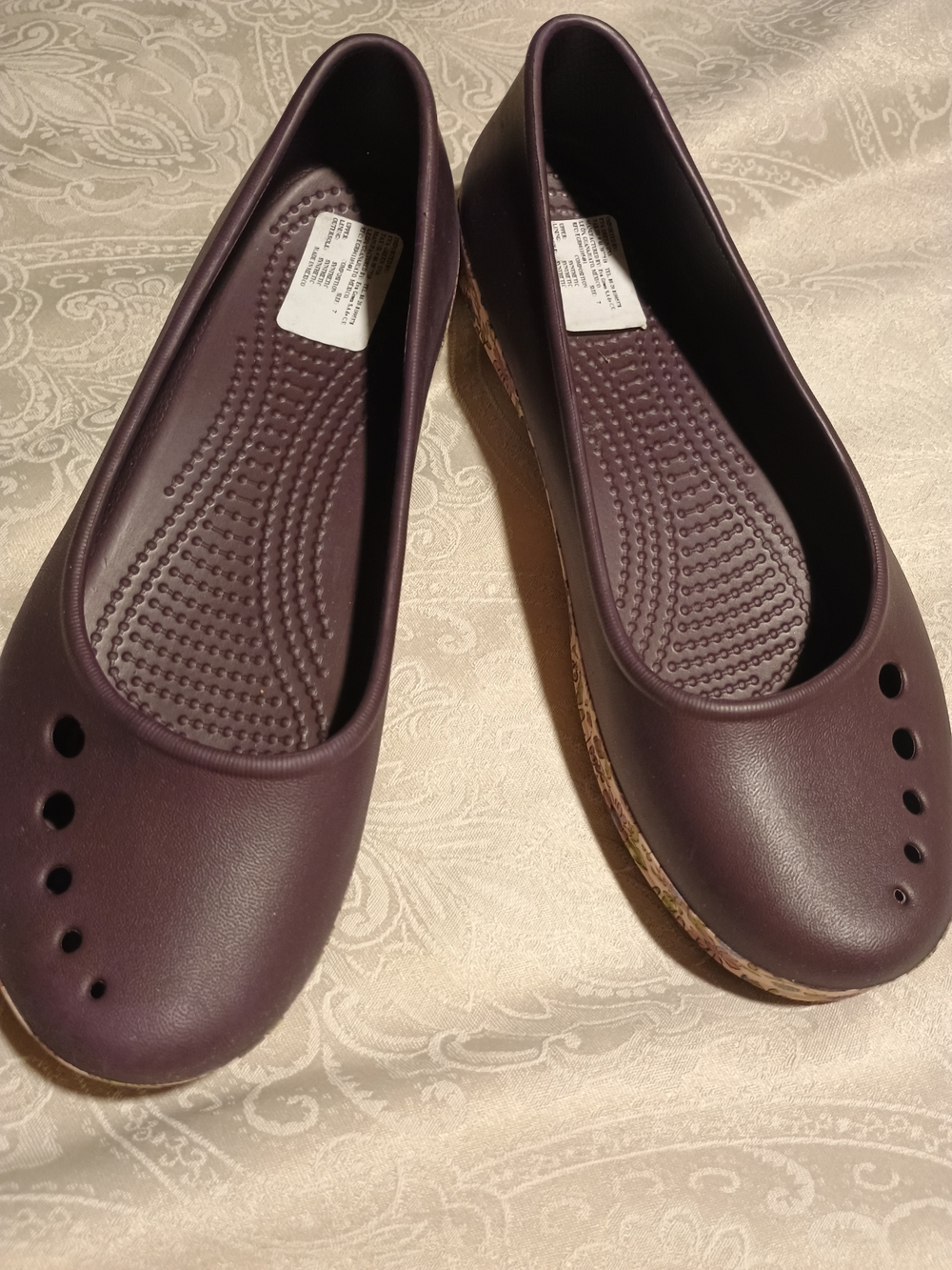 Women's Casual Slip-On Sandals in Deep Plum